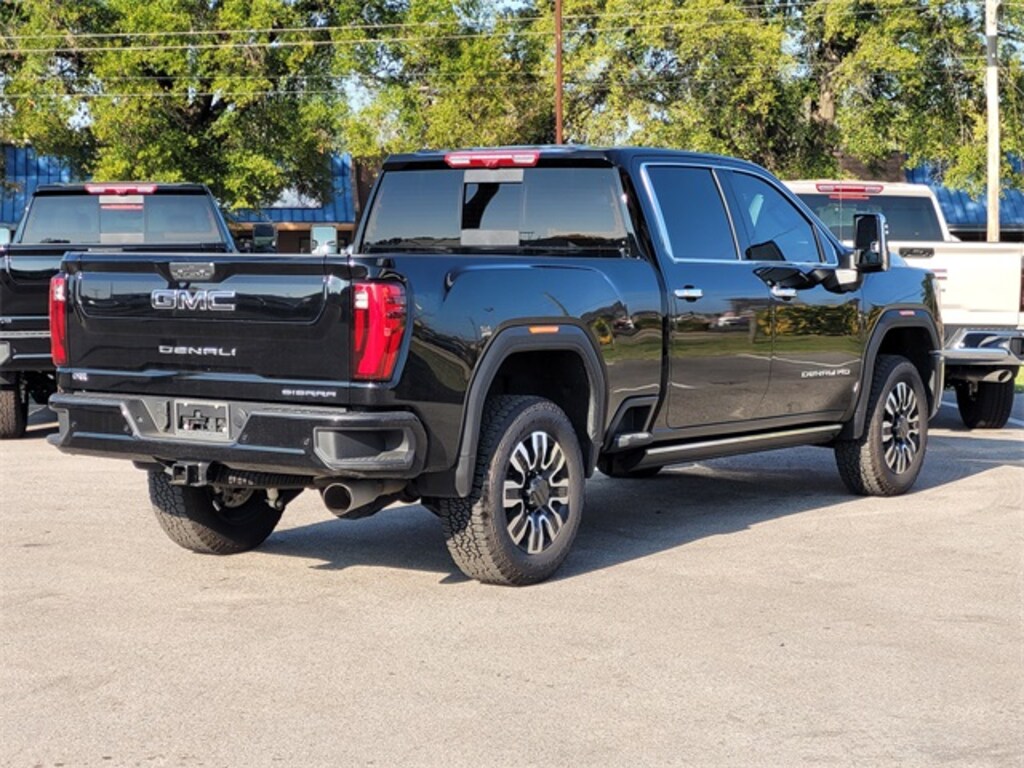 Used 2025 GMC Sierra 2500HD Denali Ultimate Truck
