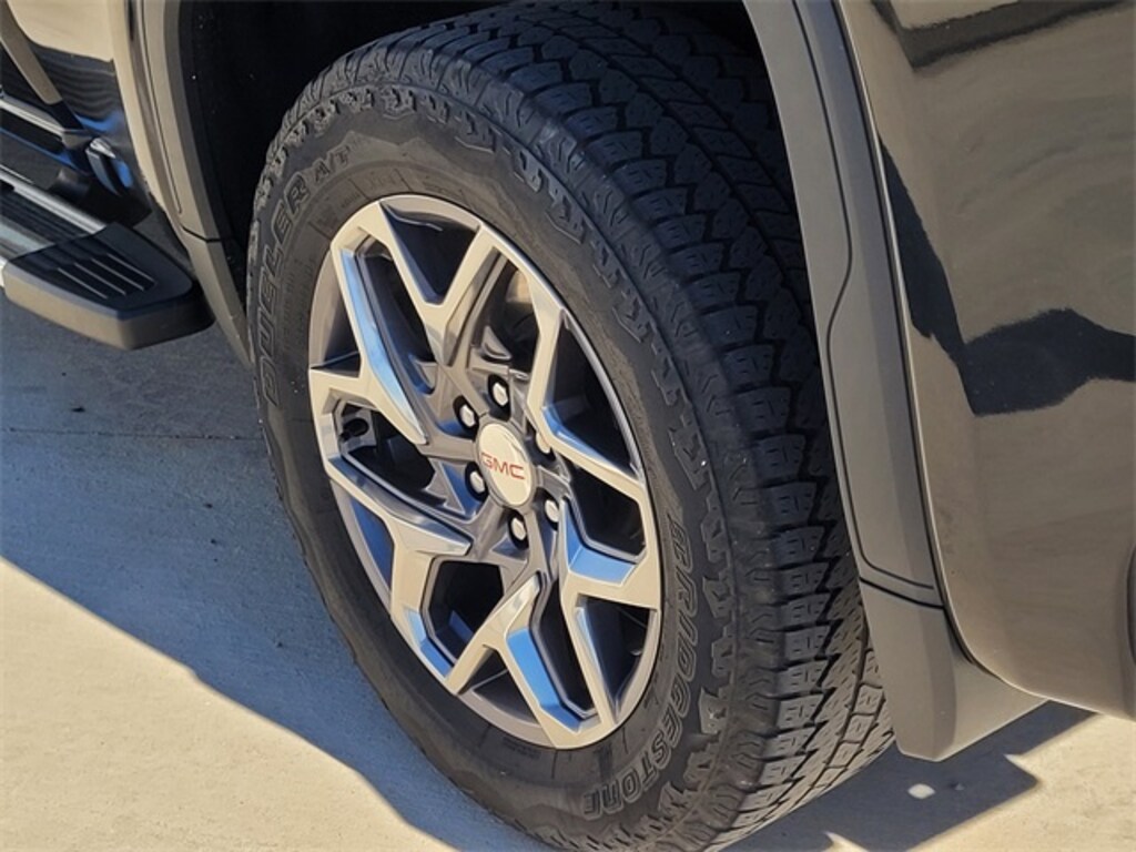 Used 2022 GMC Sierra 1500 SLT Truck