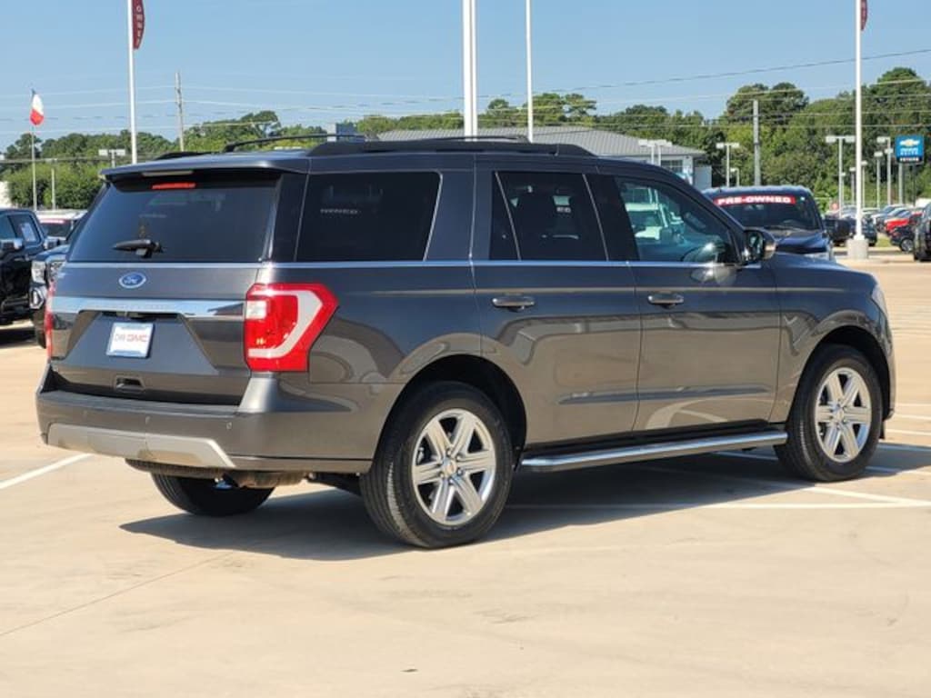 Used 2021 Ford Expedition XLT SUV