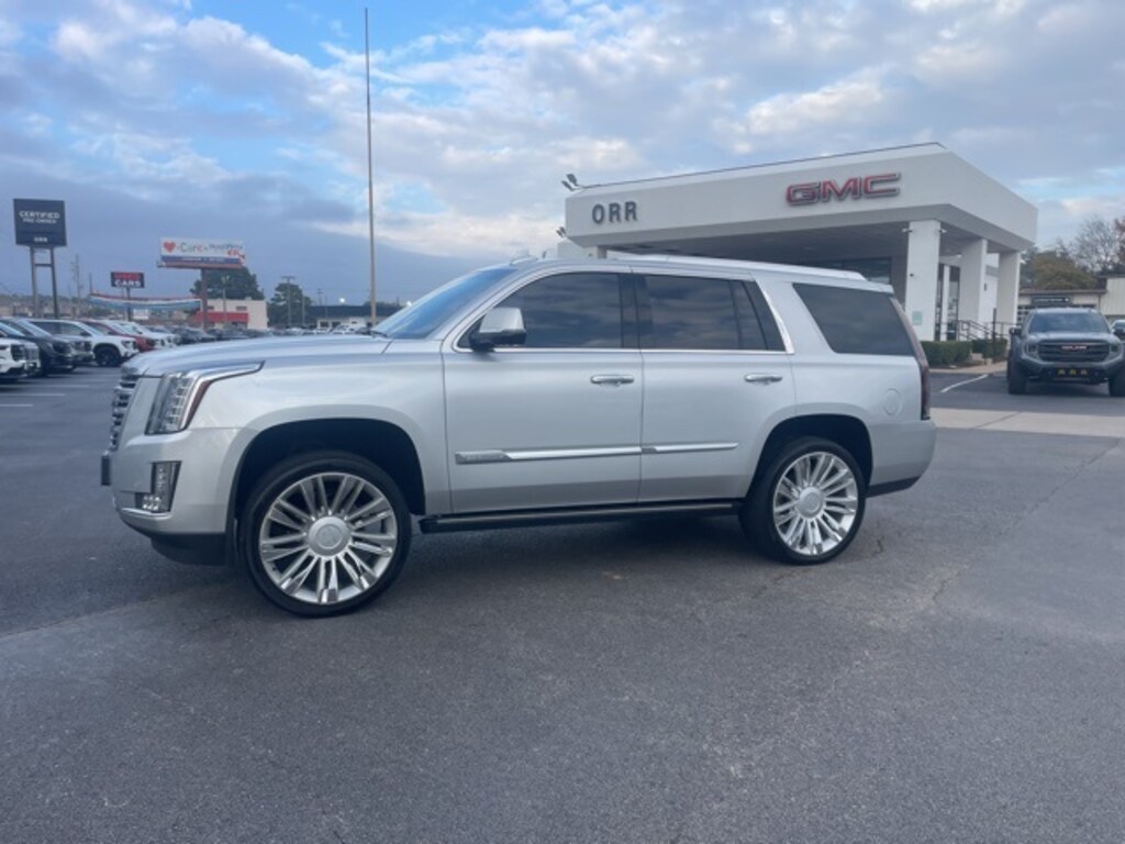 Used 2016 Cadillac Escalade Platinum Edition SUV