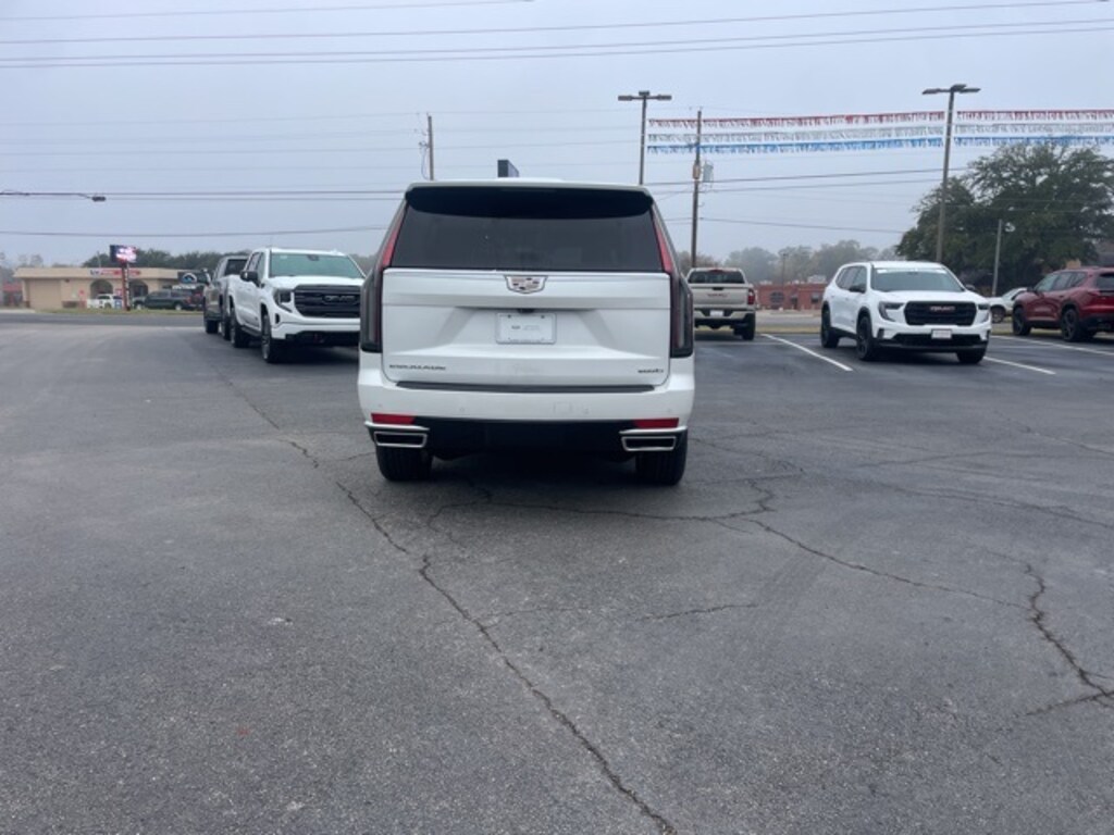 Used 2022 Cadillac Escalade ESV Premium SUV