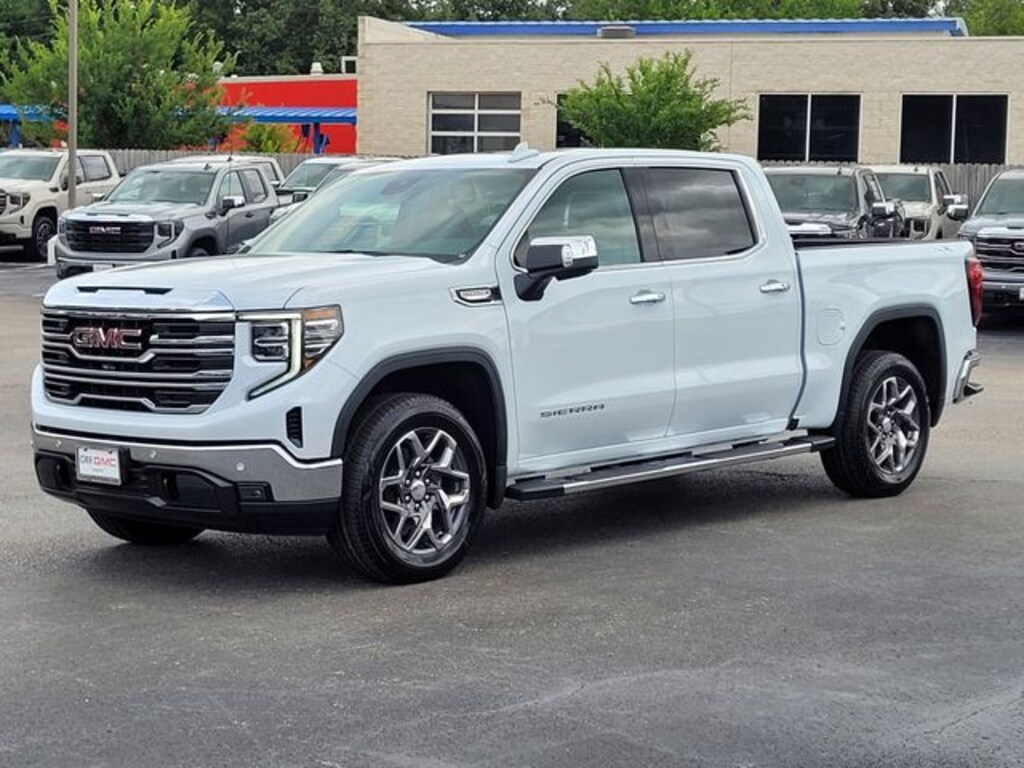 Used 2026 GMC Sierra 1500 SLT Truck