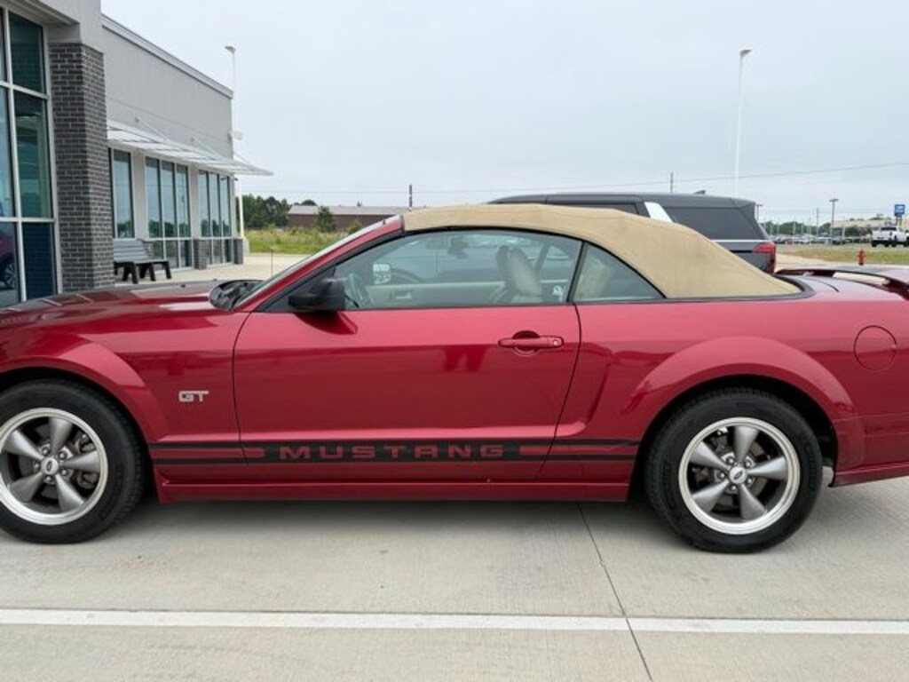 Used 2006 Ford Mustang GT Premium Convertible