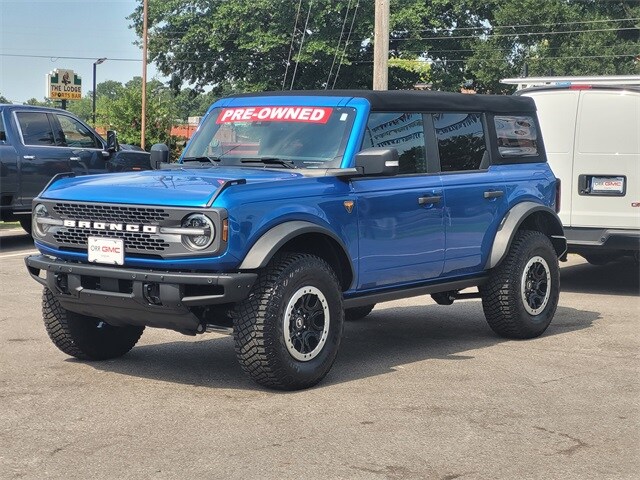 2022 Ford Bronco Badlands photo 3