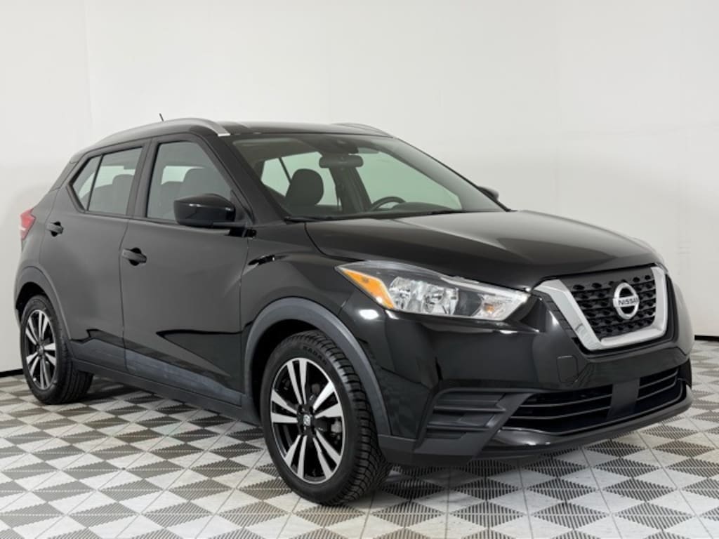 Used 2020 Nissan Kicks SV SUV