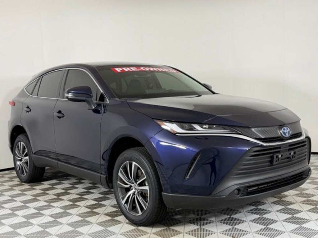Used 2023 Toyota Venza LE SUV