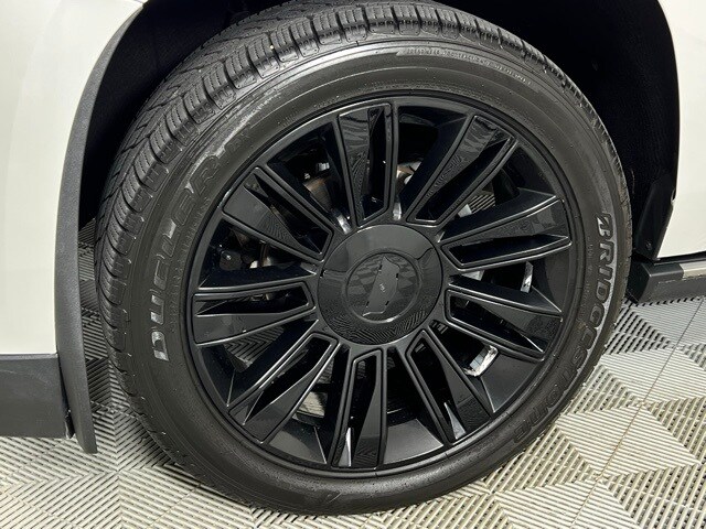 2019 Cadillac Escalade Platinum photo 4