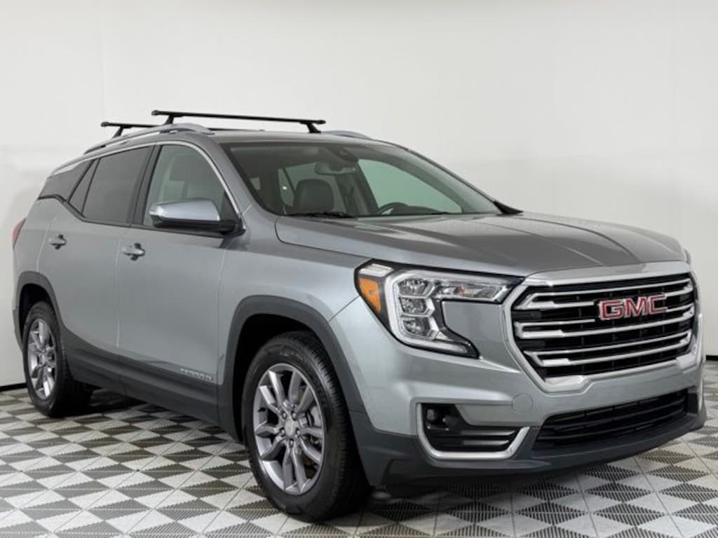 Used 2023 GMC Terrain SLT SUV