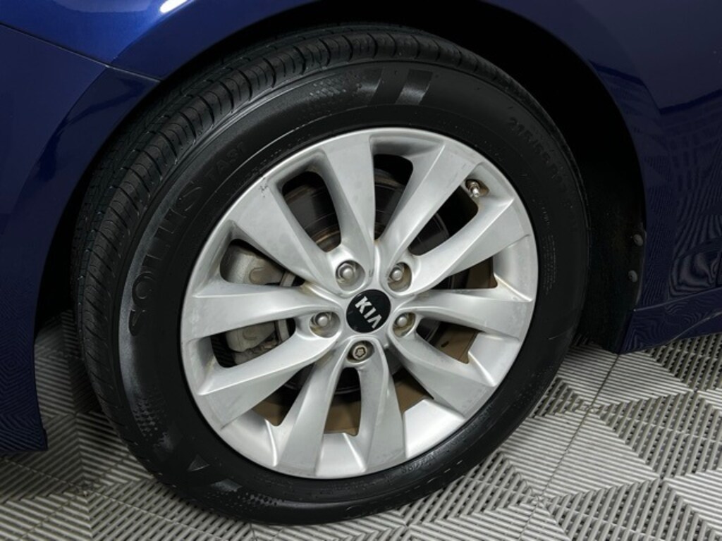 Used 2018 Kia Optima EX Sedan