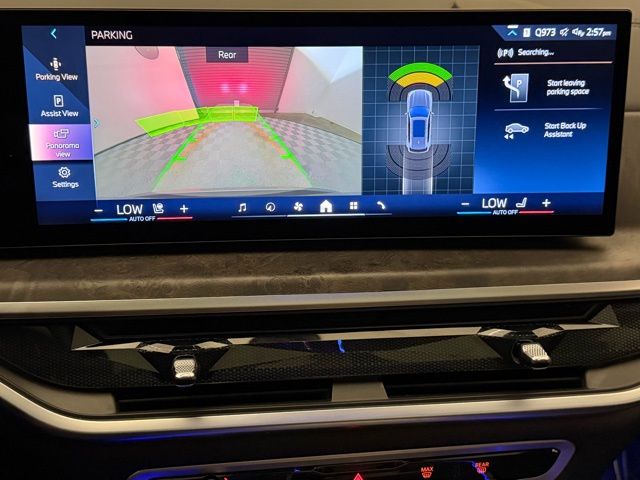 2025 BMW X5 40i - Photo 40