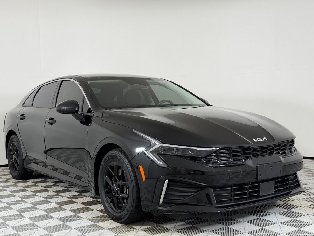 Pre-Owned 2025 Kia K5 LXS