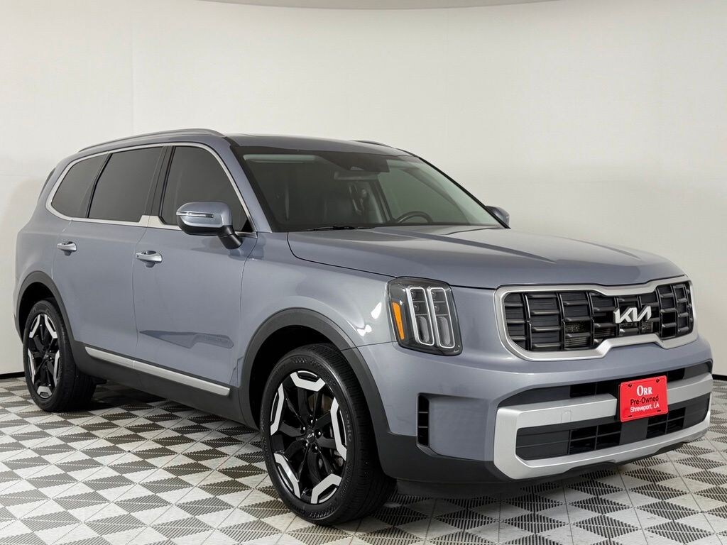 Used 2025 Kia Telluride S SUV