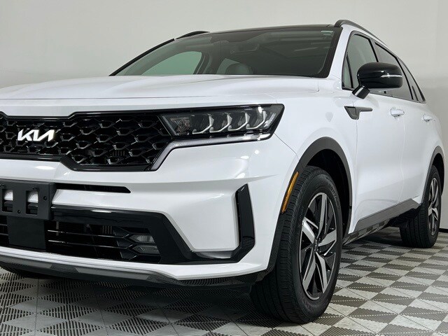 2023 Kia Sorento EX photo 4