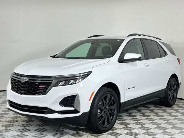2023 Chevrolet Equinox RS photo 2