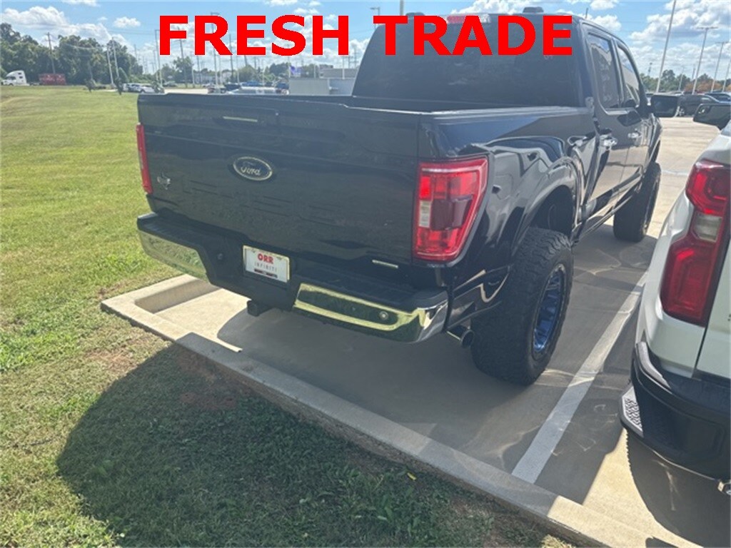 2022 Ford F-150 XLT photo 2