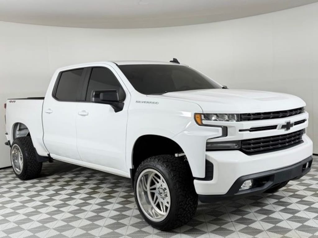 Used 2020 Chevrolet Silverado 1500 RST Truck