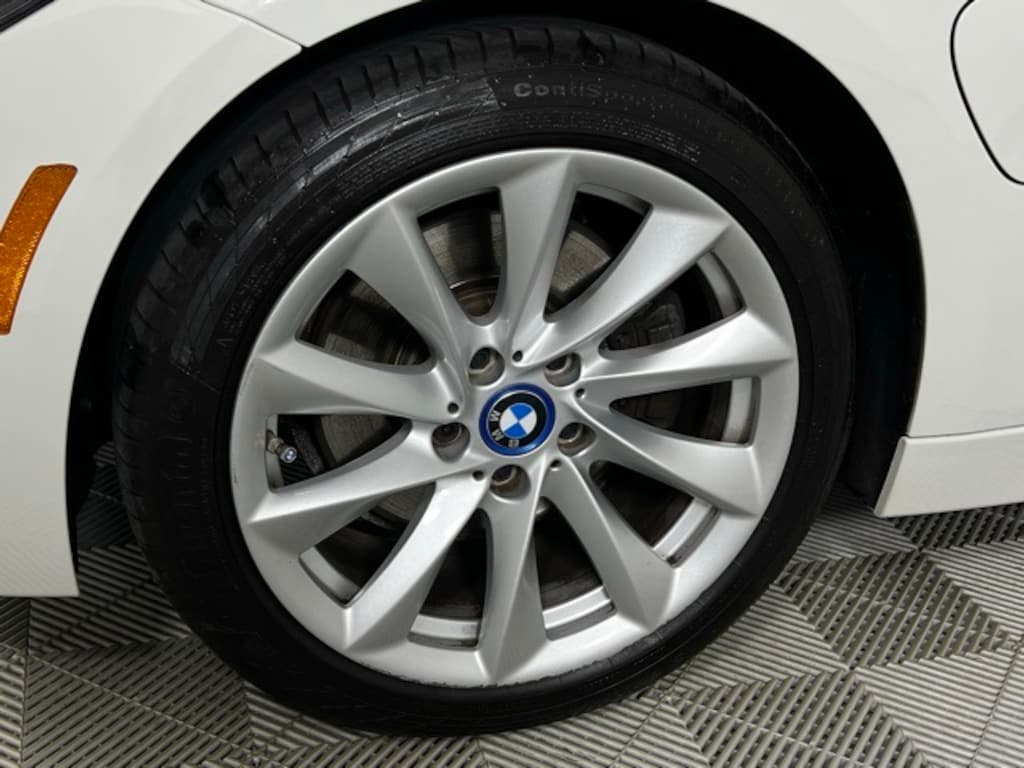 Used 2018 BMW 3 Series 330e iPerformance Sedan