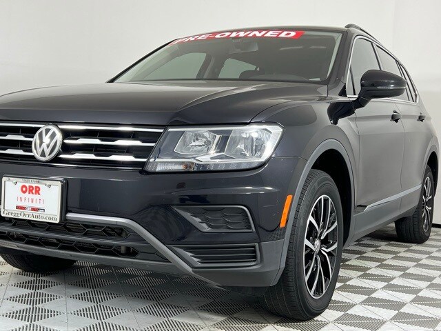 2021 Volkswagen Tiguan SE photo 2