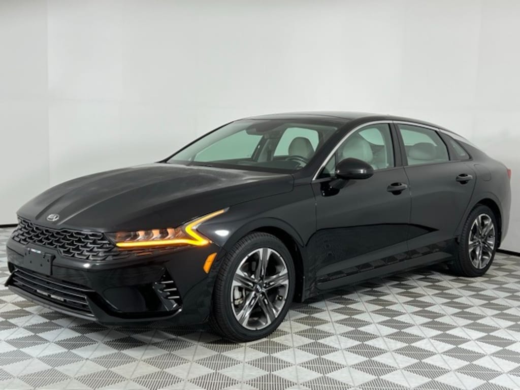 Used 2021 Kia K5 EX Sedan