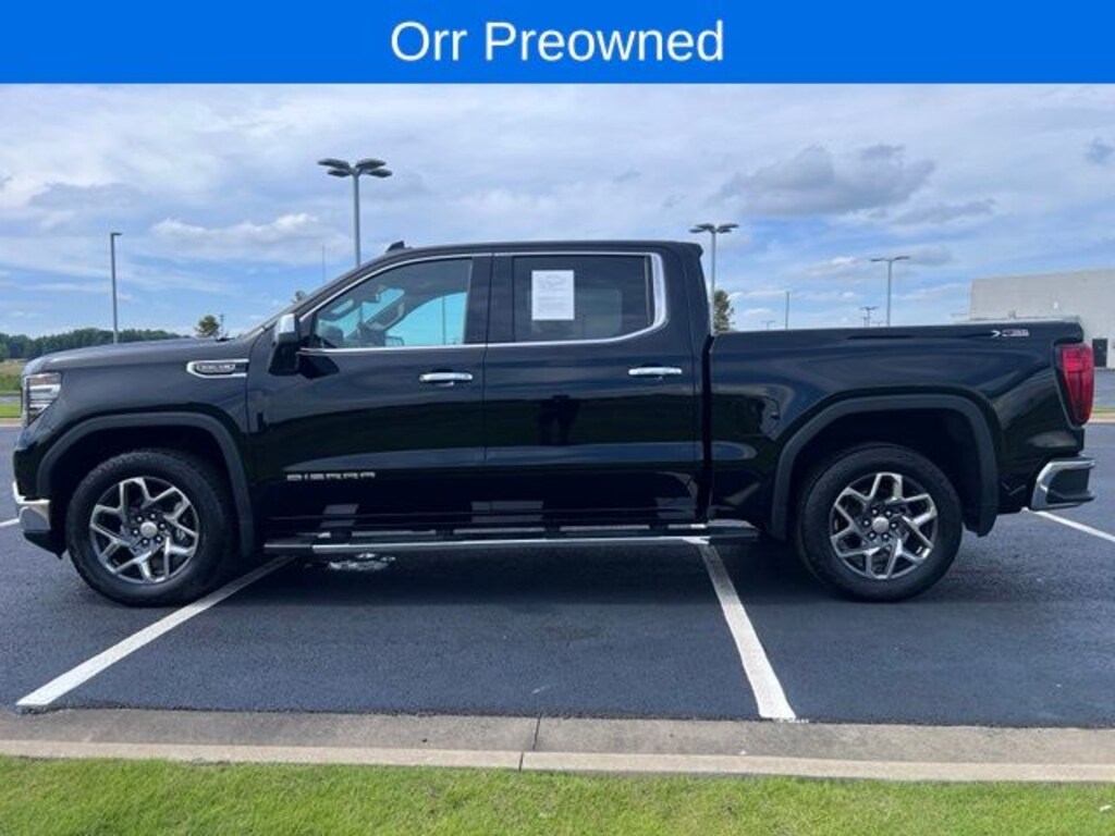 Used 2022 GMC Sierra 1500 SLT Truck