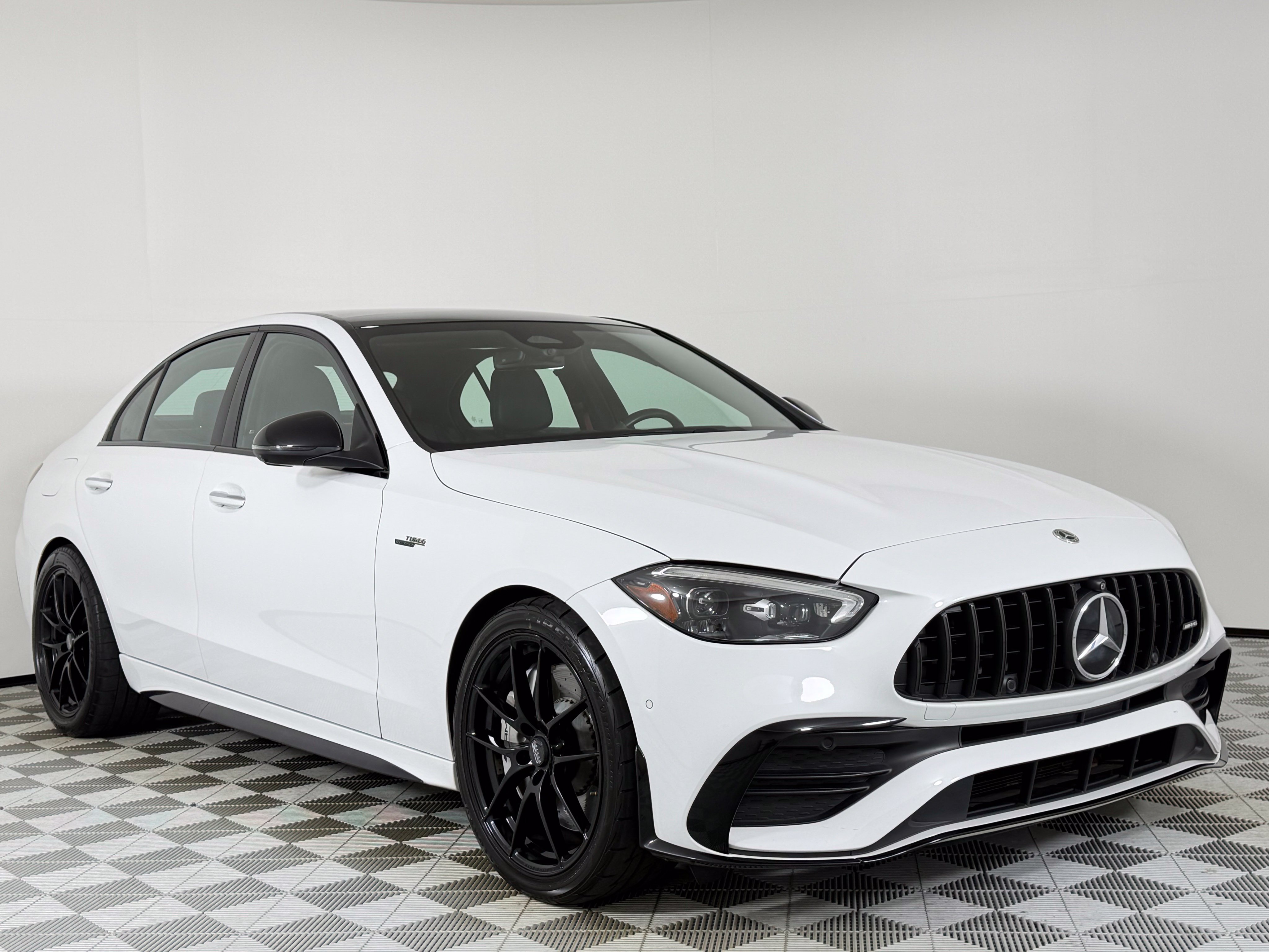  Mercedes-Benz C-Class