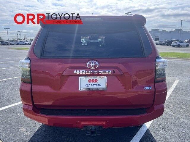2022 Toyota 4Runner SR5 photo 4