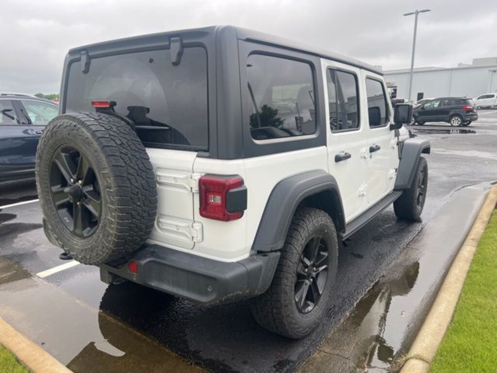 Used 2019 Jeep Wrangler Unlimited Sport Altitude SUV