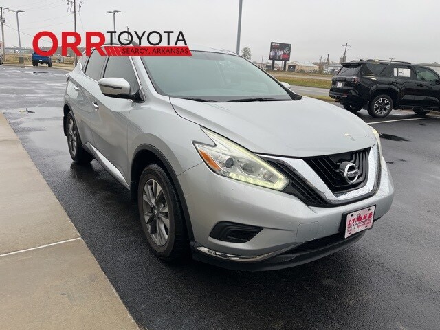 2017 Nissan Murano S photo 2
