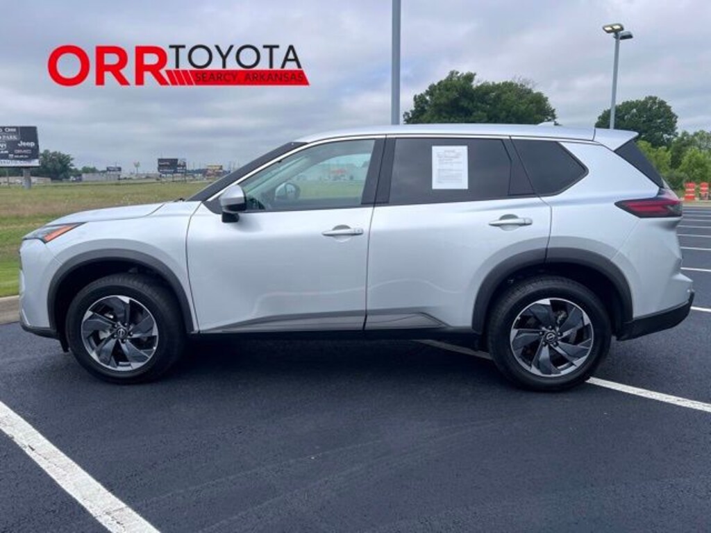 Used 2025 Nissan Rogue SV SUV