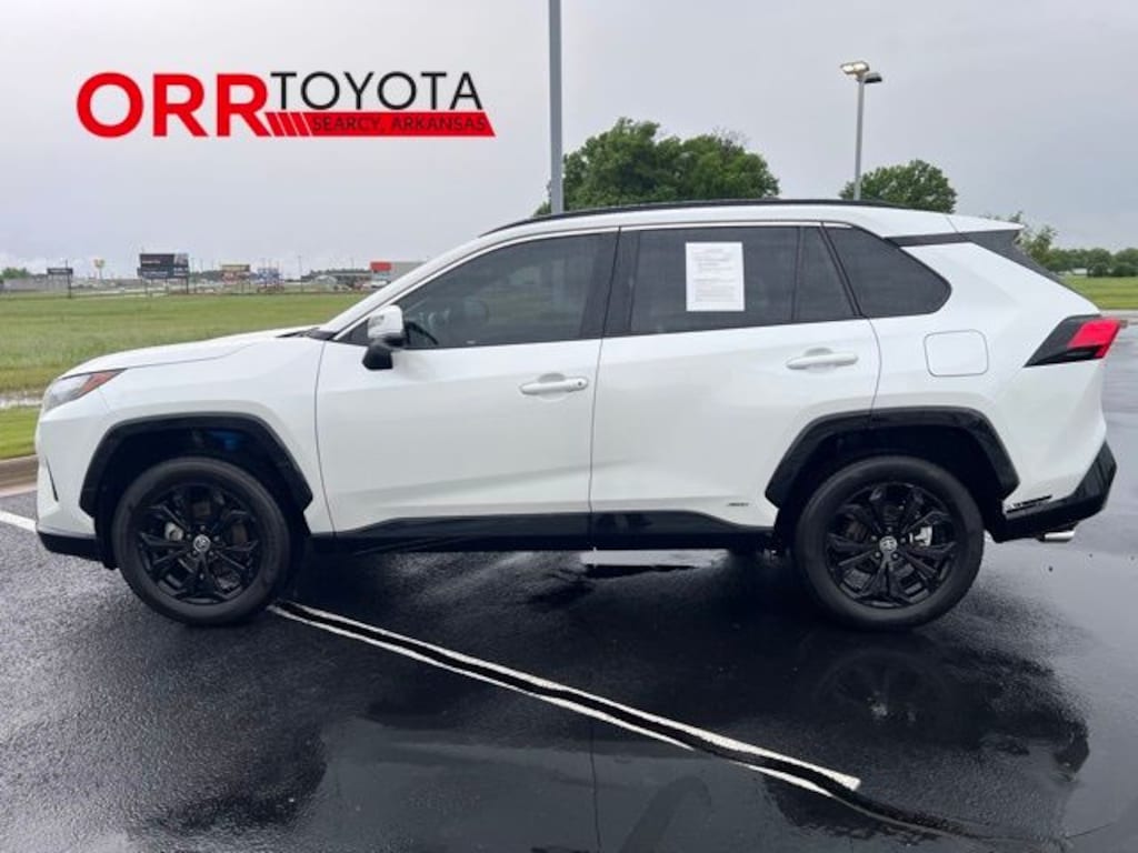 Used 2024 Toyota RAV4 Hybrid SE SUV