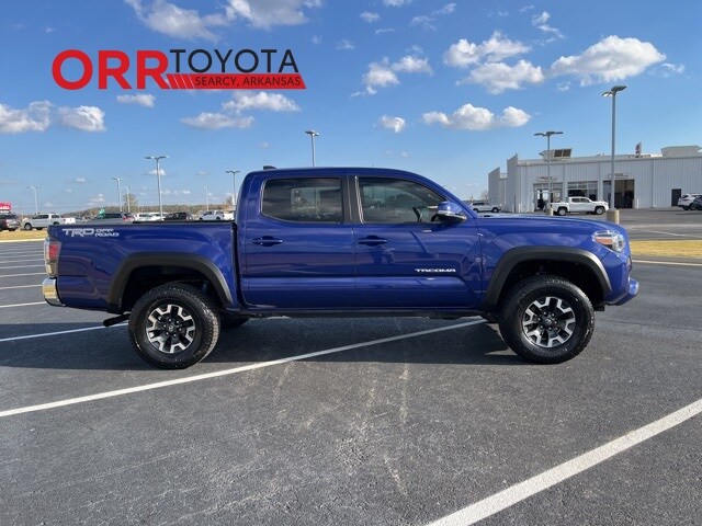 2023 Toyota Tacoma TRD Off-Road photo 4