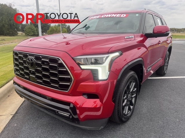 2024 Toyota Sequoia Platinum's photo