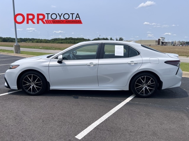 Used 2024 Toyota Camry SE with VIN 4T1G11AK6RU195055 for sale in Searcy, AR
