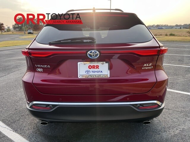 2021 Toyota Venza XLE photo 4