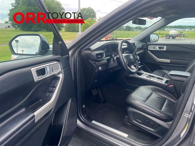 2022 Ford Explorer Limited - Photo 11