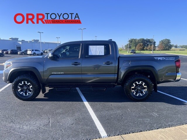 2019 Toyota Tacoma SR5 photo 2