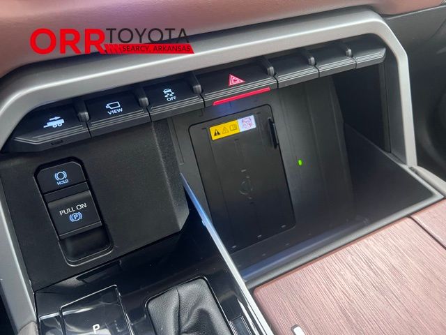 2024 Toyota Tundra 1794 Edition - Photo 28