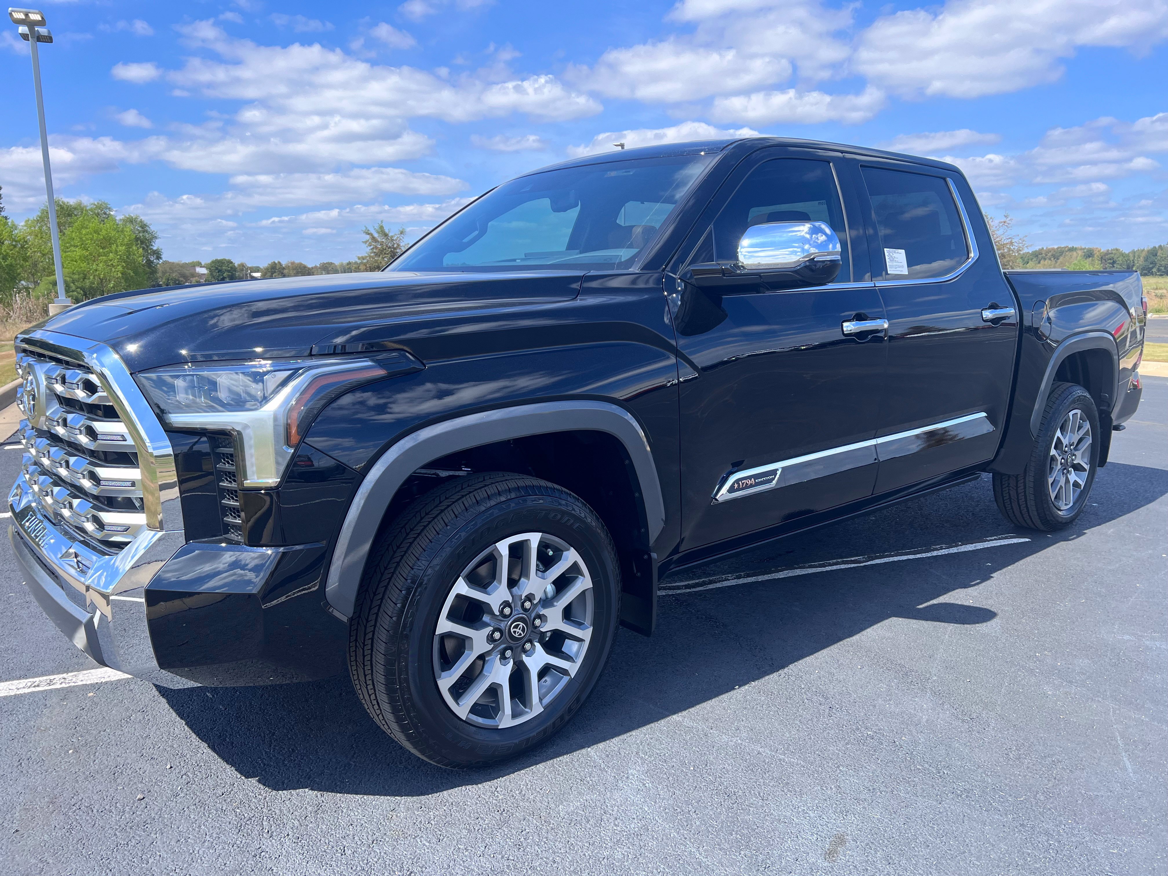 2026 Toyota Tundra Truck CrewMax 
