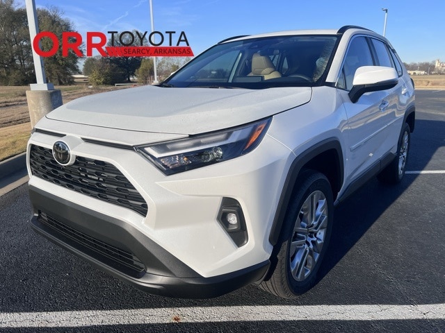 2025 Toyota RAV4 XLE Premium's photo