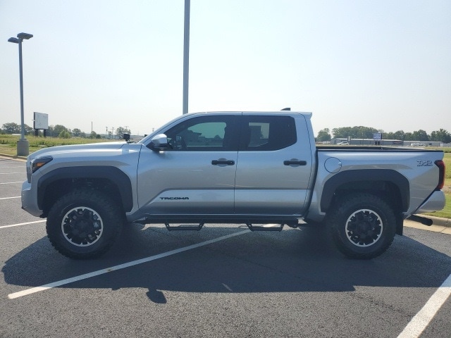 Used 2024 Toyota Tacoma TRD Off Road with VIN 3TYLB5JN1RT012395 for sale in Searcy, AR