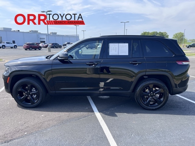 Used 2023 Jeep Grand Cherokee Altitude with VIN 1C4RJGAG2P8855965 for sale in Searcy, AR