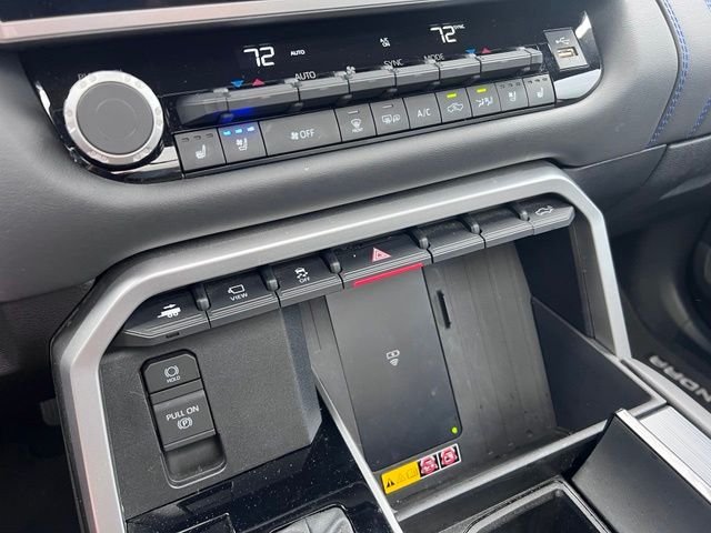 2025 Toyota Tundra Platinum - Photo 28