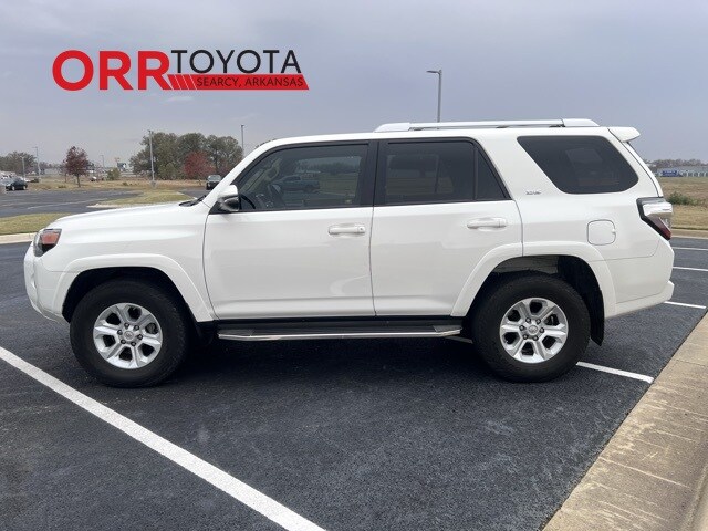 2018 Toyota 4Runner SR5 Premium photo 2