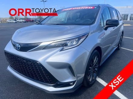 2022 Toyota Sienna XSE Van Passenger Van