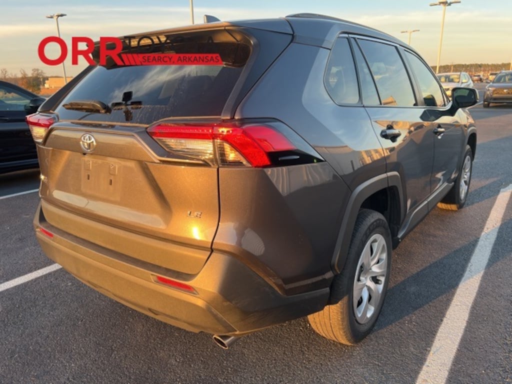 Used 2020 Toyota RAV4 LE SUV