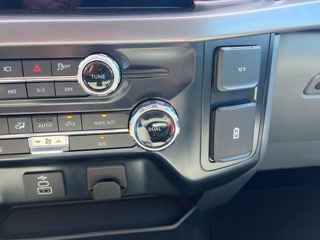 2025 Ford F-150 XLT - Photo 26