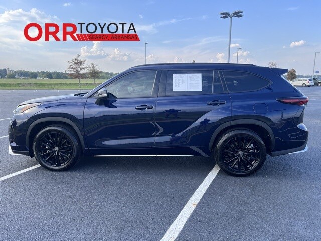 2024 Toyota Highlander XSE photo 2