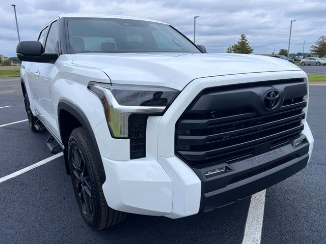 2026 Toyota Tundra SR5 - Photo 12