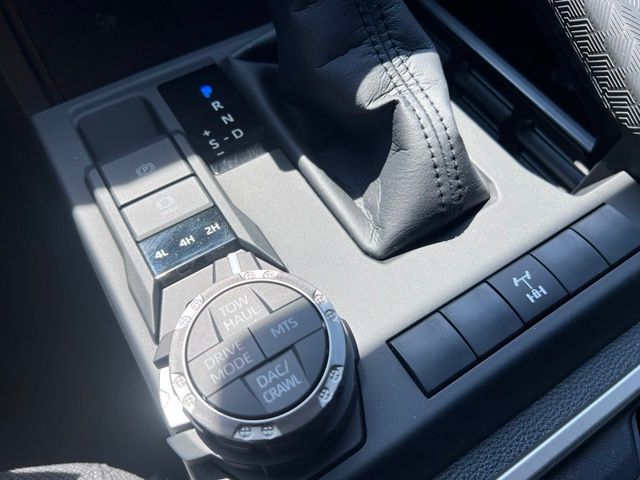 2026 Toyota 4Runner TRD Off-Road - Photo 22