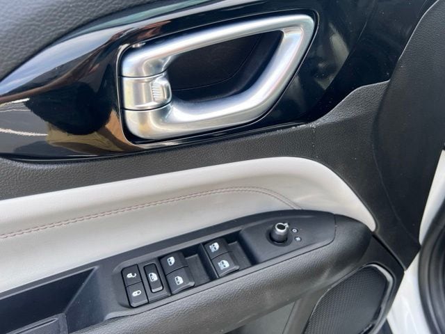 2025 Jeep Compass Limited - Photo 14